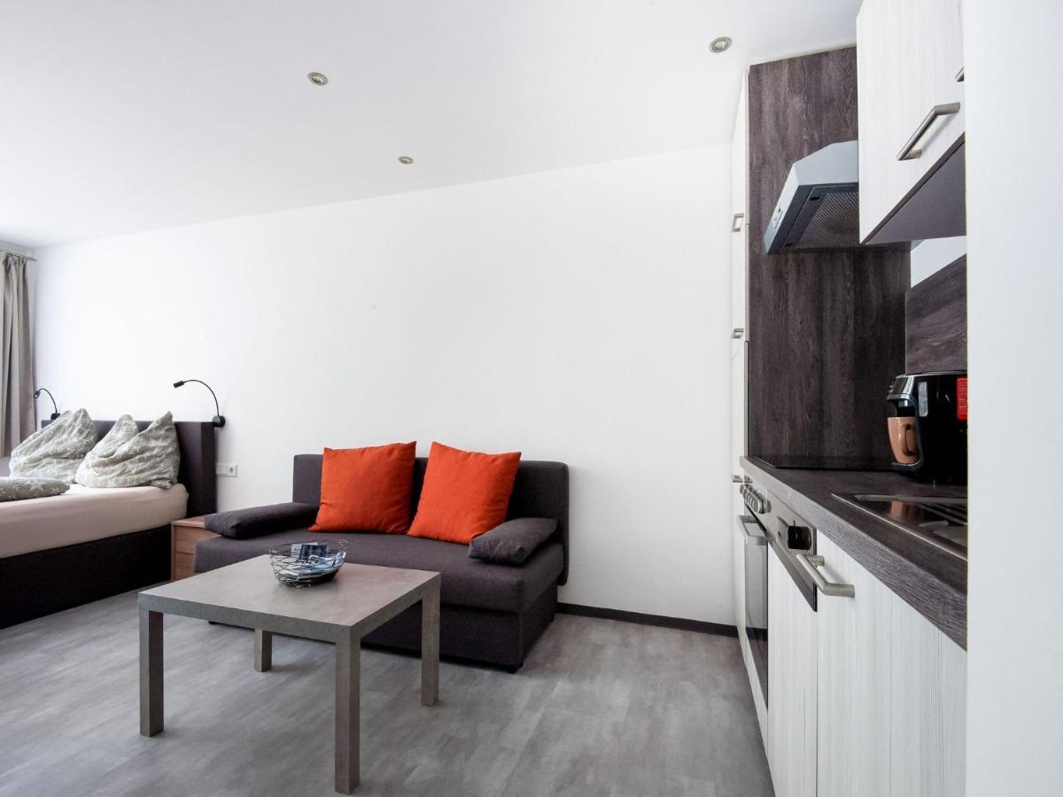 Apartment Bergblick Anna In Kaprun With Balcony Exterior photo
