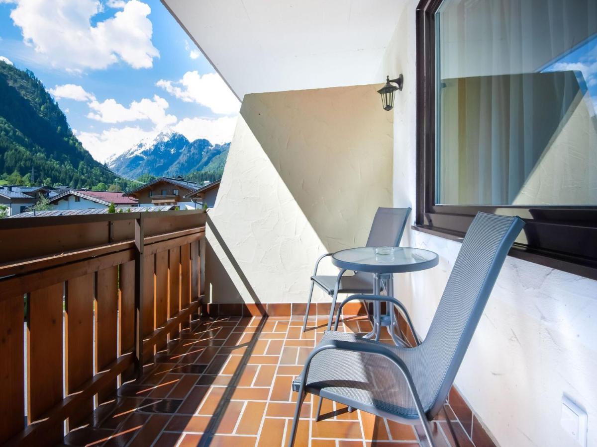Apartment Bergblick Anna In Kaprun With Balcony Exterior photo