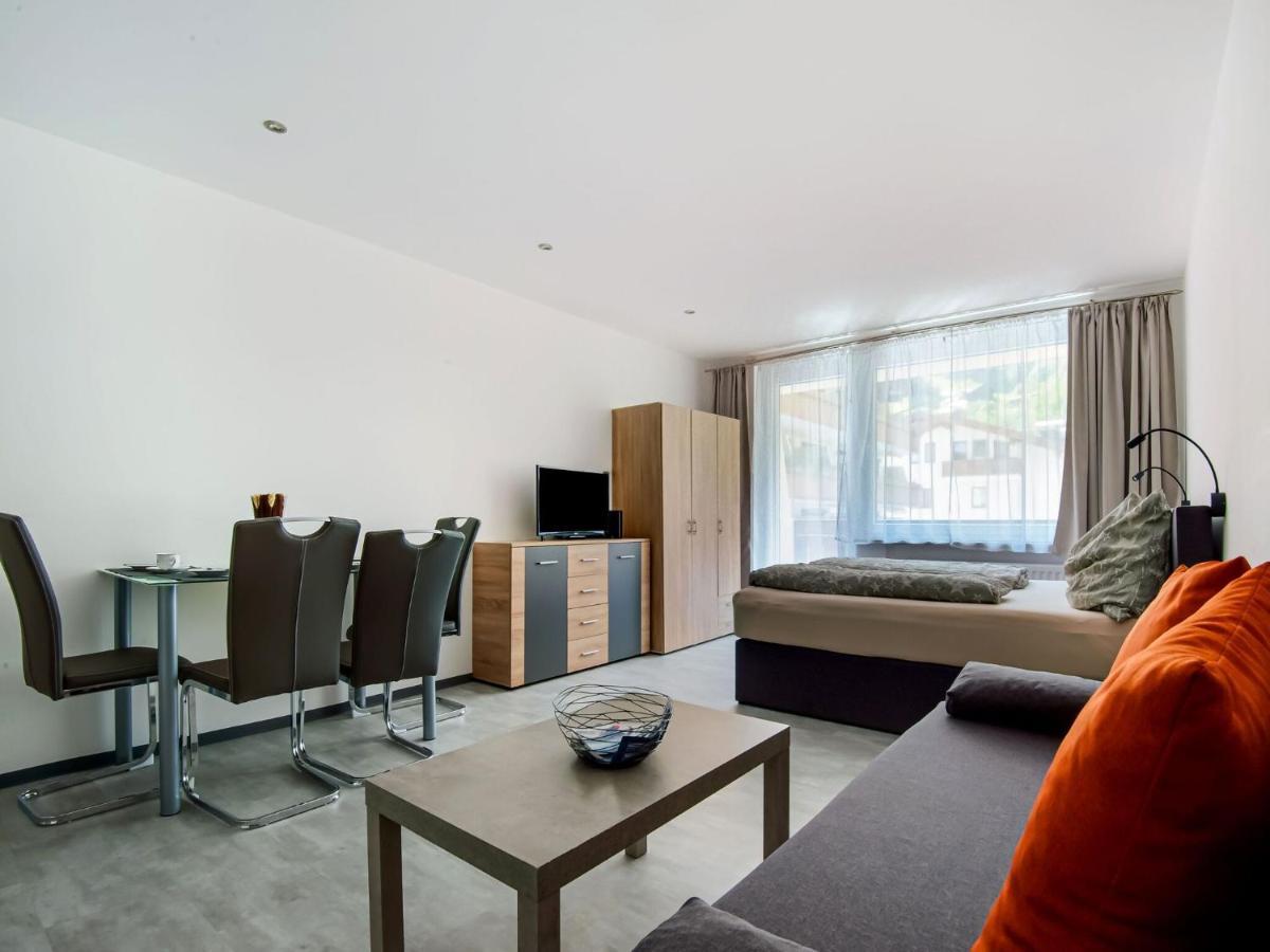 Apartment Bergblick Anna In Kaprun With Balcony Exterior photo